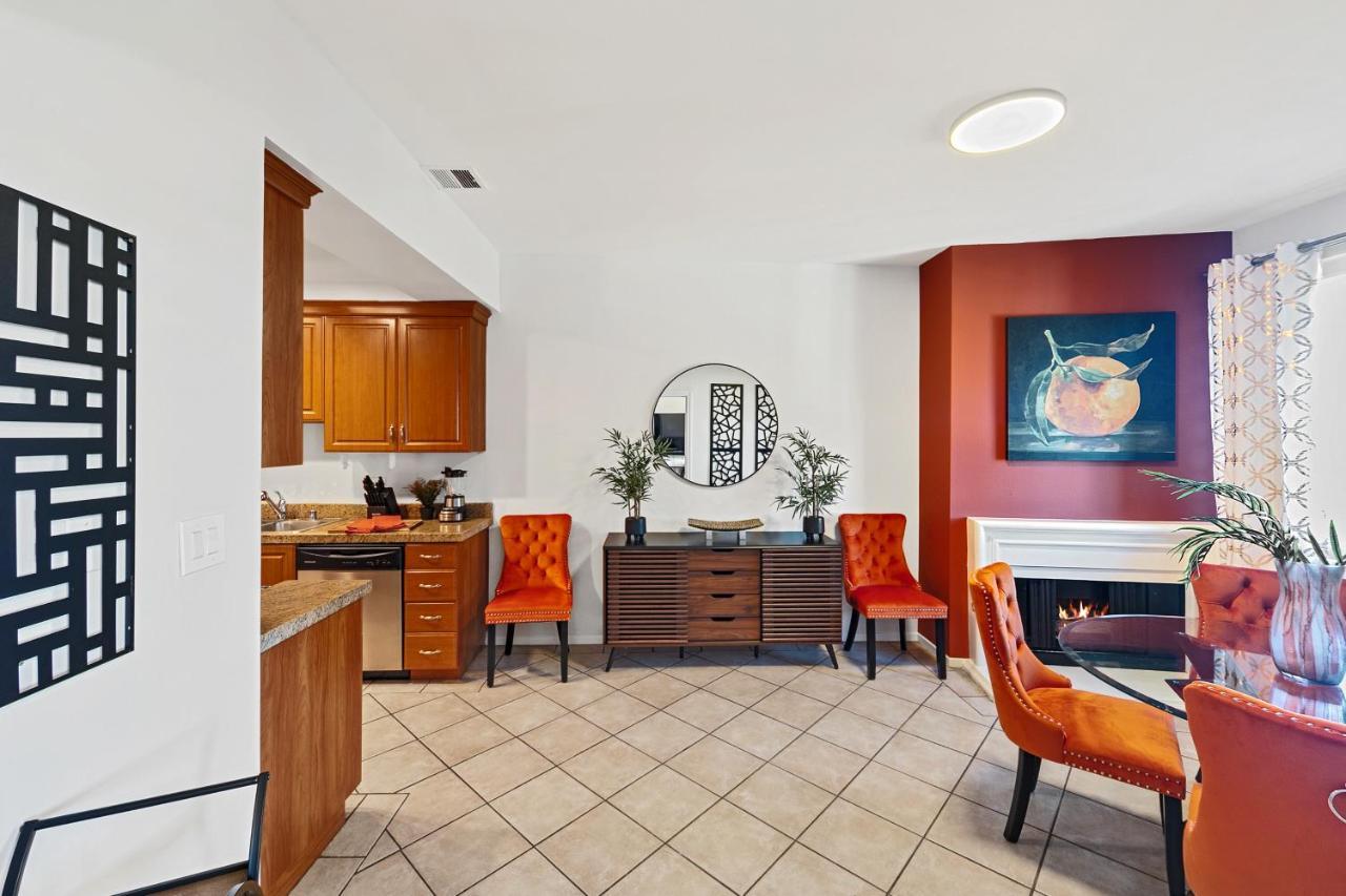Beverly Hills 2 Bed 2 Bath Penthouse With Den And Parking 414 Los Angeles Luaran gambar